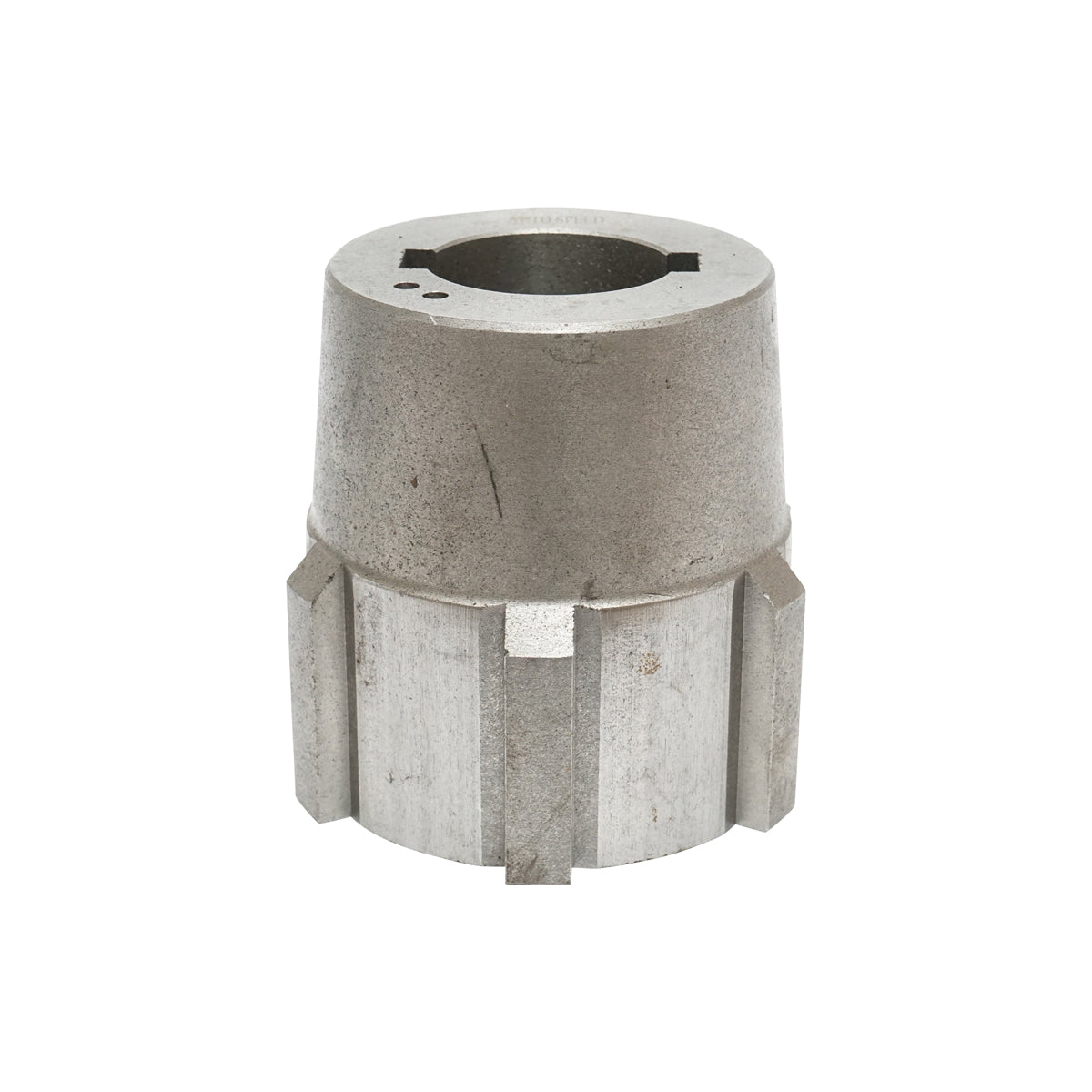 Clutch hub for forest tractor winch